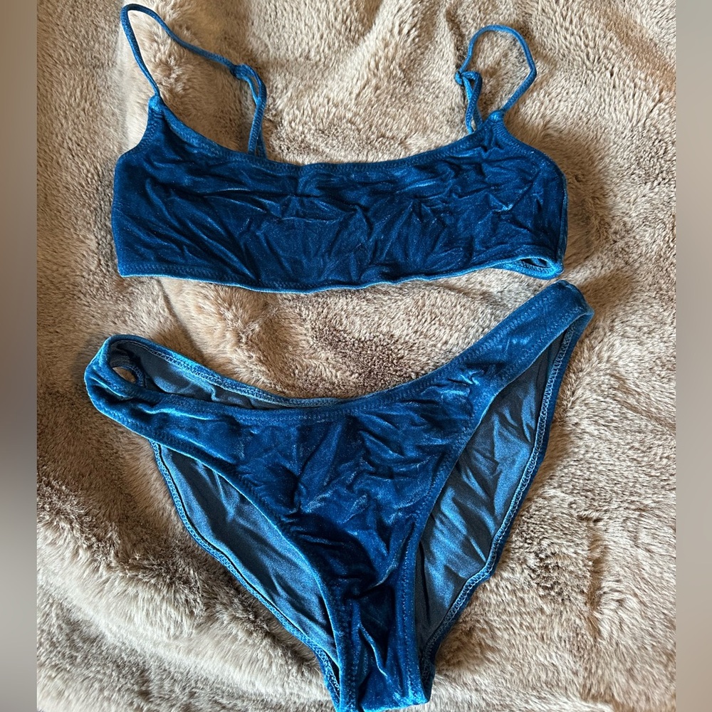 velvet triangl bikini